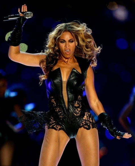 beyonce wants pictures removed from the interwebs