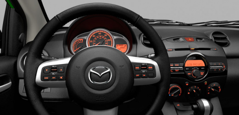 interior mazda 2